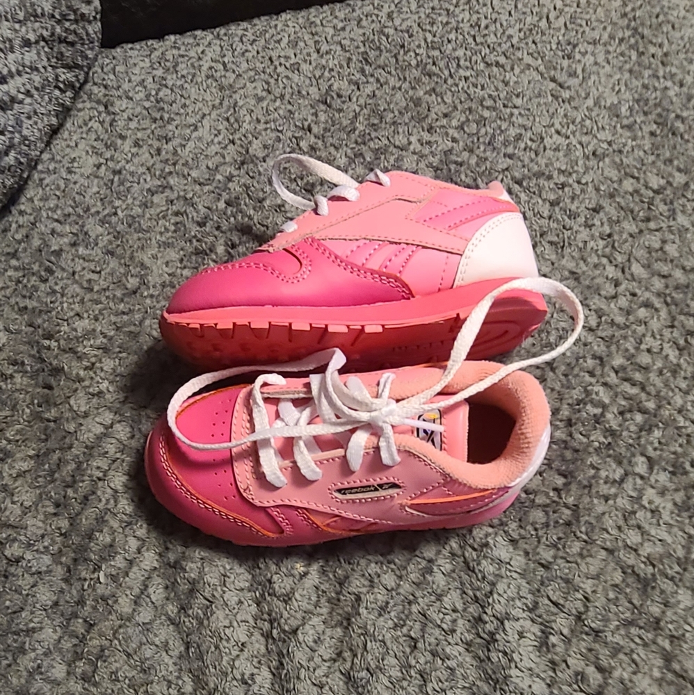 Toddler Reeboks - Picture 2 of 3